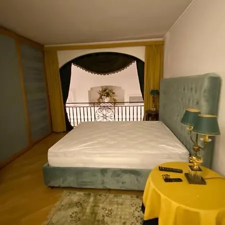 Apartment Luxury House Mergellina Naples