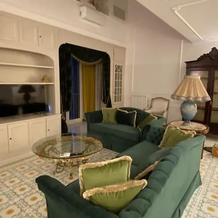 Luxury House Mergellina Apartment Naples