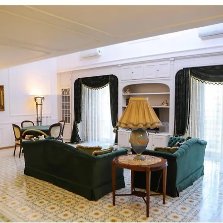 Luxury House Mergellina Apartment Naples